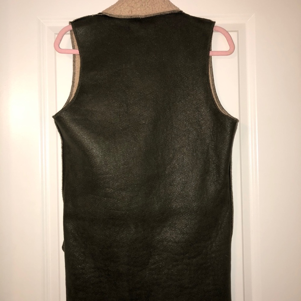Sherpa Vest